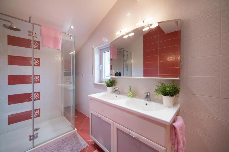 Three Bedroom Villa with Pool image 2