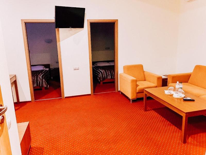 Family Suite image 3
