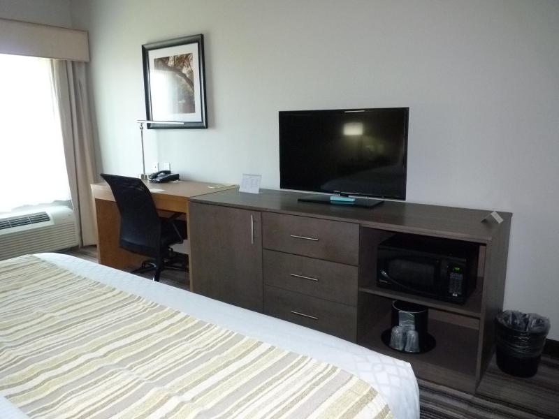 King Room image 3