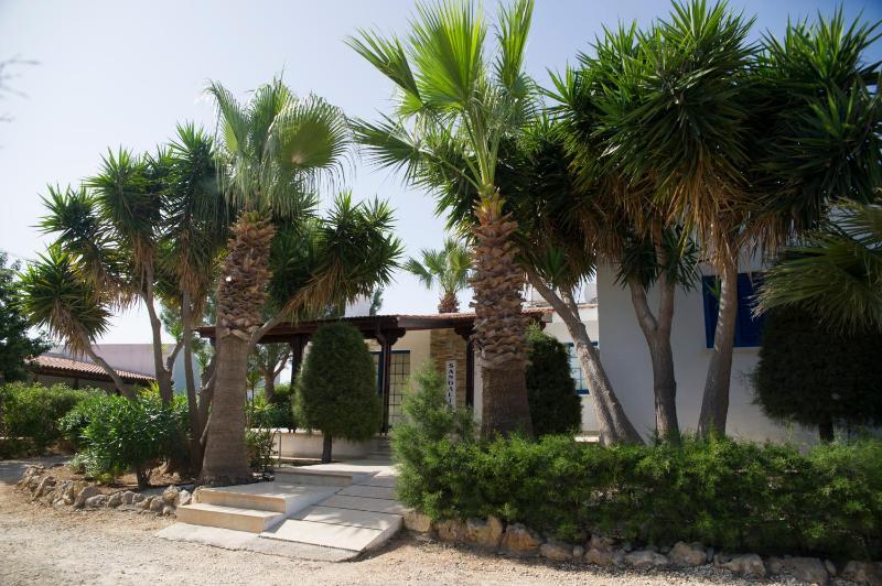 Two-Bedroom Villa with Private Pool - Sandalia image 2
