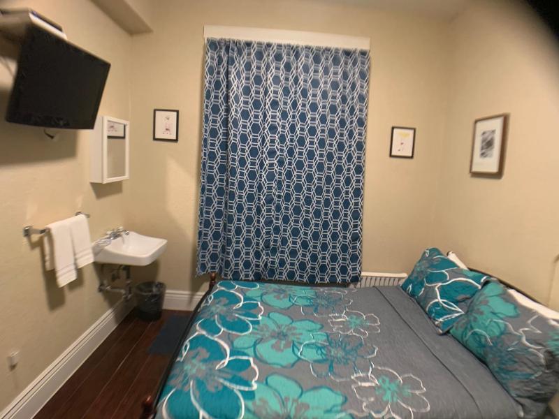 Orange Village Hostel - image 2