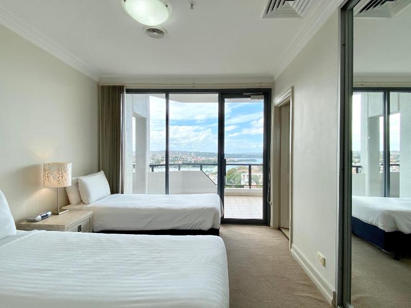 3 Bedroom Spacious Apartment image 3