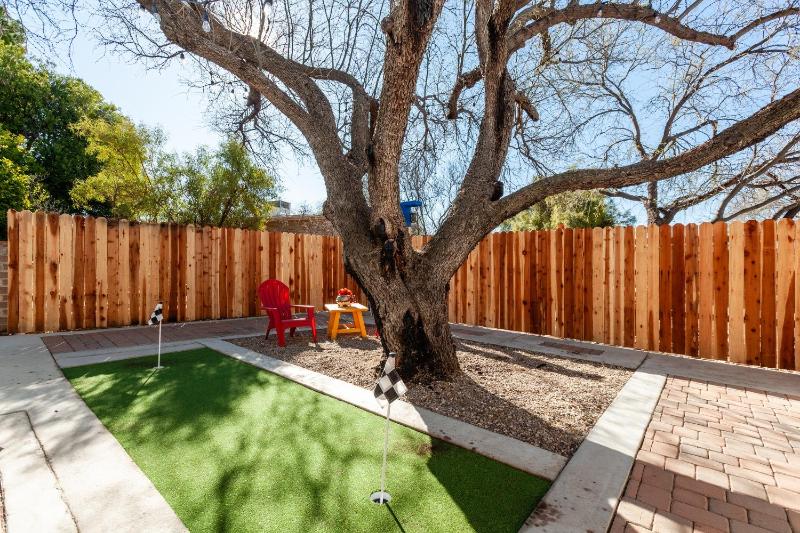 Casita del Sol Charming Private Studio cabin - image 21