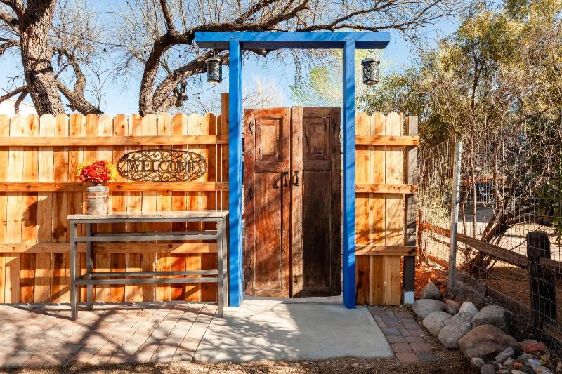 Casita del Sol Charming Private Studio cabin - image 26