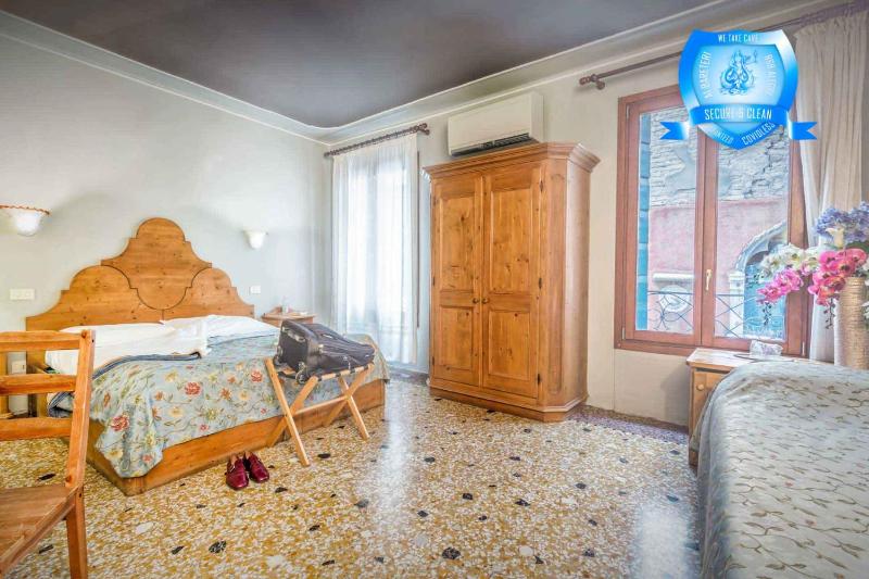 Triple Room image 1