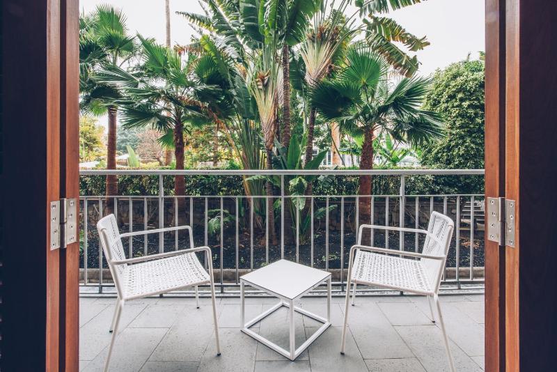 Double Garden View image 3