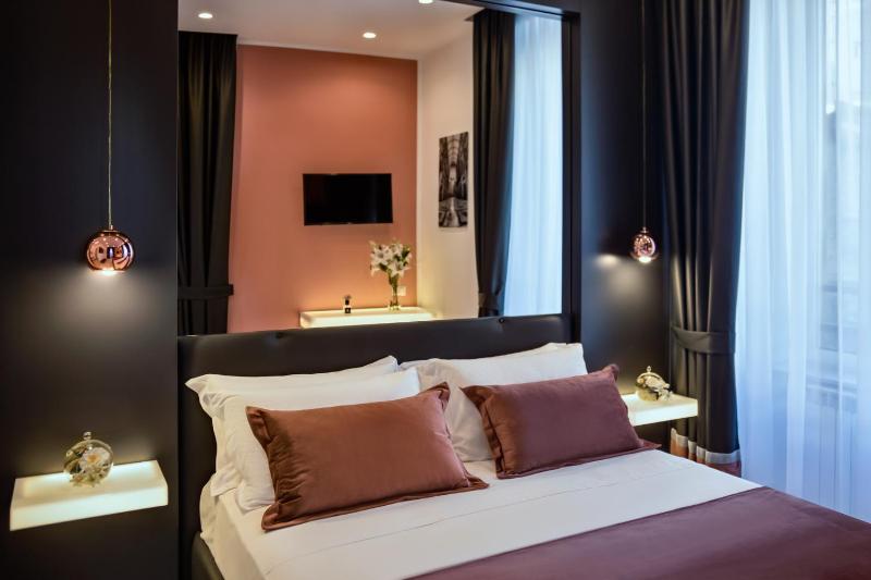 Superior Double Room image 4