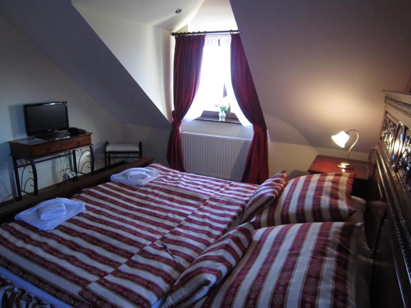 Deluxe Apartment image 2