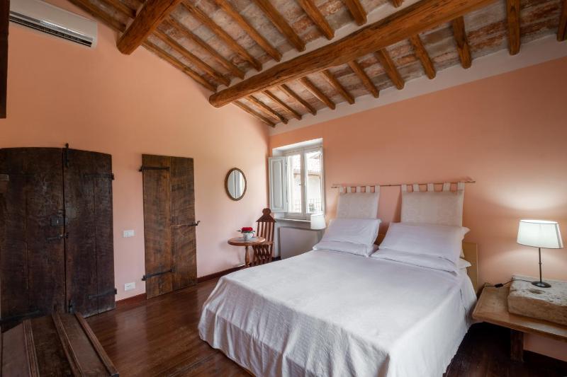 Standard Double Room image 1