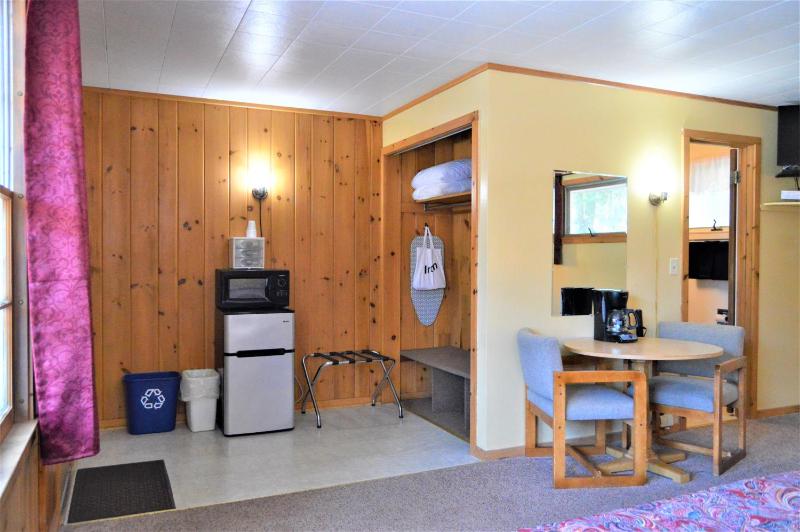 Standard Double Room image 4