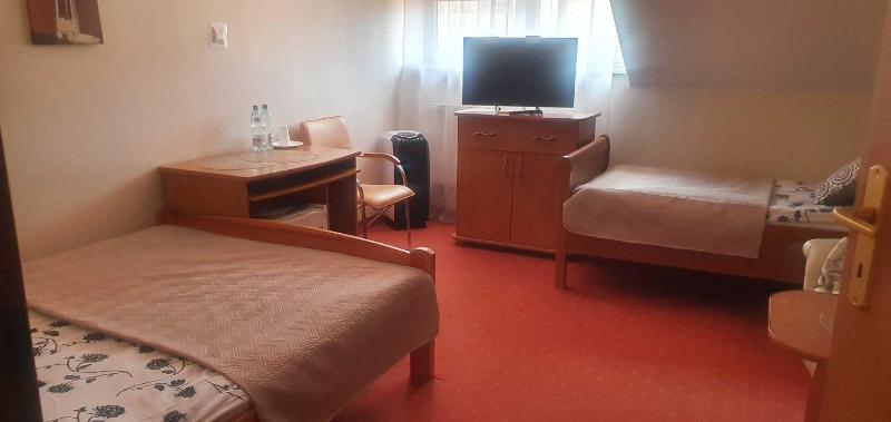Deluxe Double Room image 3