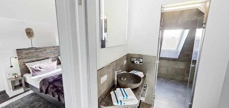 Suite image 2