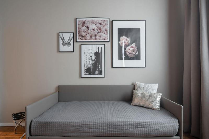 Deluxe Junior Suite with Canal View image 4