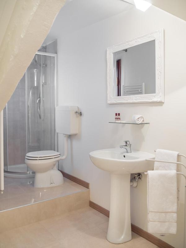 Deluxe Double Room with Sea View image 4