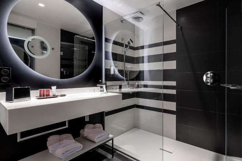 Superior Room image 3