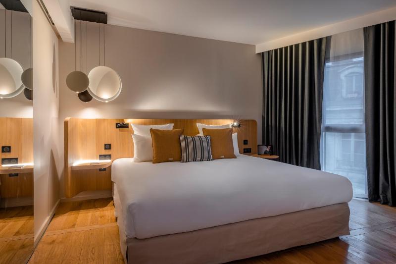 Junior Suite image 3