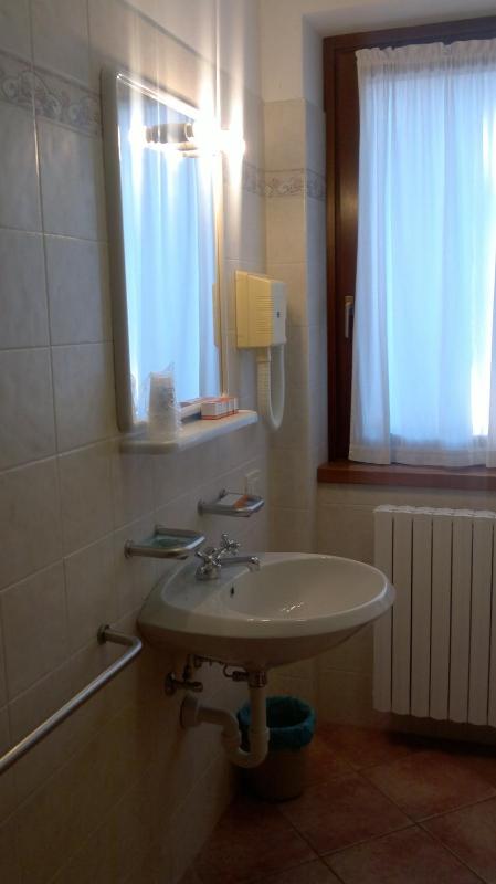 Superior Double or Twin Room image 4