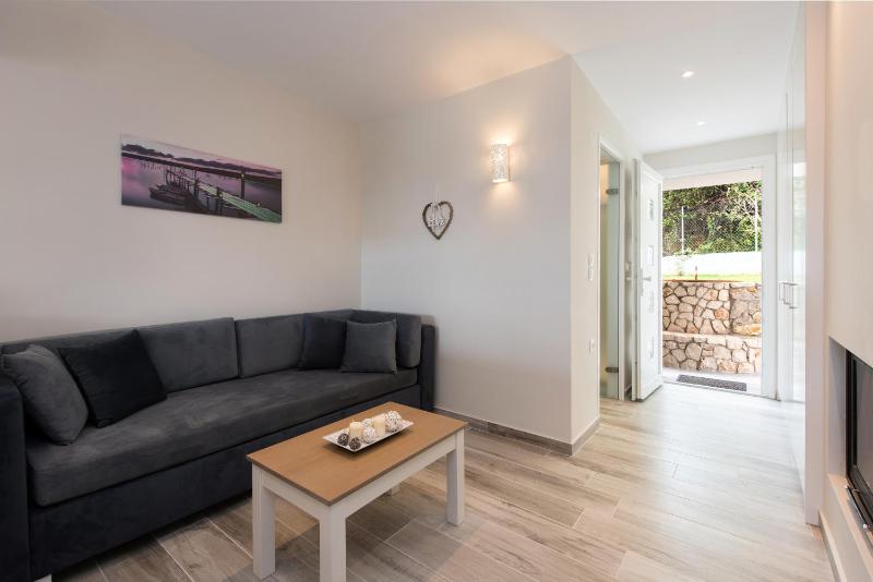Suite with Private Pool - Adults Only image 2
