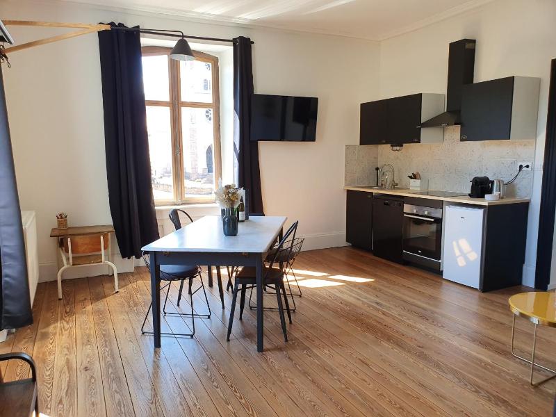 Two-Bedroom Apartment image 1