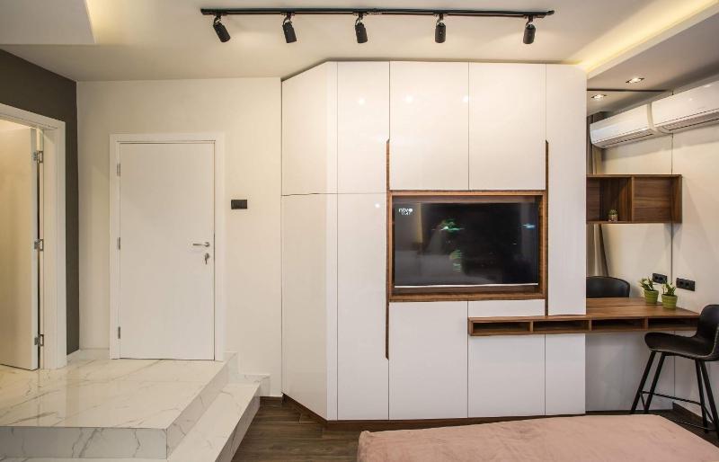 Deluxe Apartment image 2