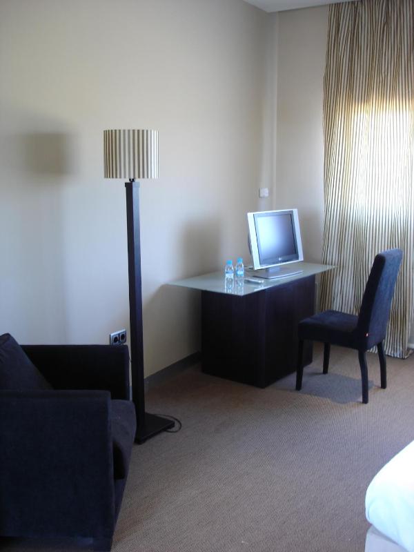 Double Room image 3