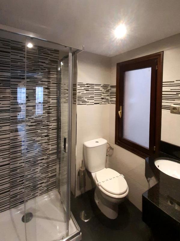 Triple Room image 2