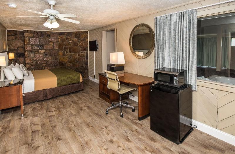Deluxe Room image 1