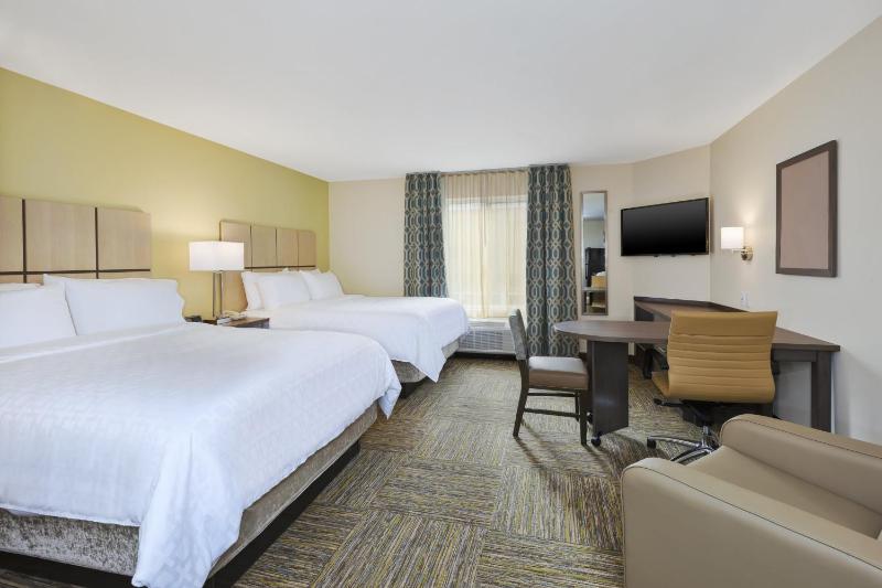 Studio Suite with Two Queen Beds image 3