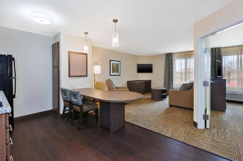 Candlewood Suites Louisville - NE Downtown Area By IHG - image 6