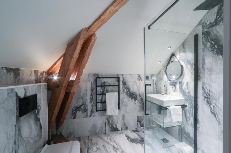 Classic Double or Twin Room image 1