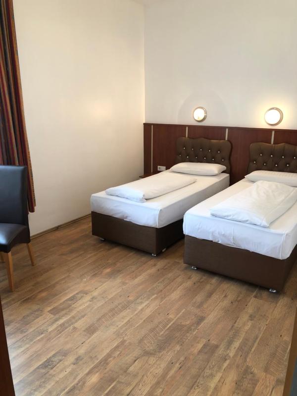 Junior Suite image 3