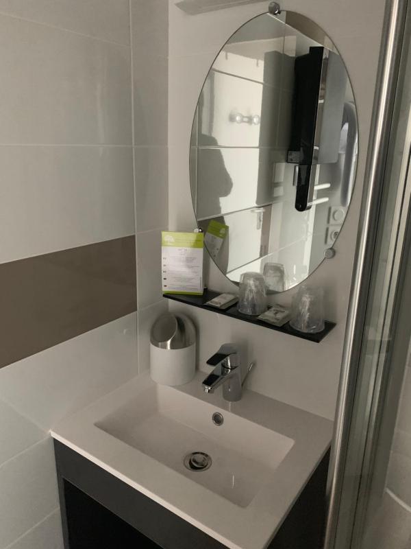 Double Room with Private Bathroom image 2