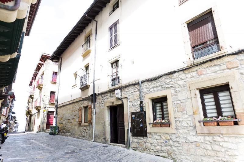 Three-Bedroom Apartment image 2