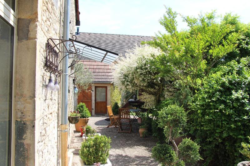 Cottage image 4