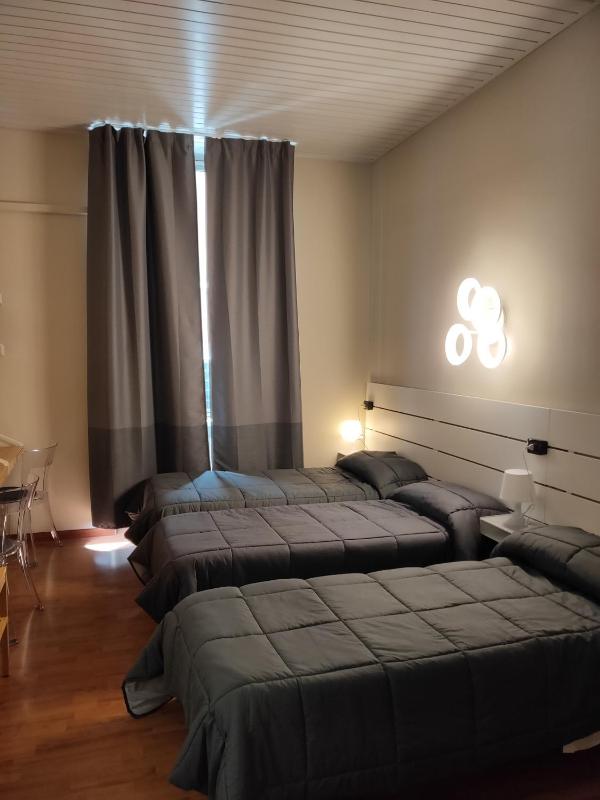 Triple Room image 2