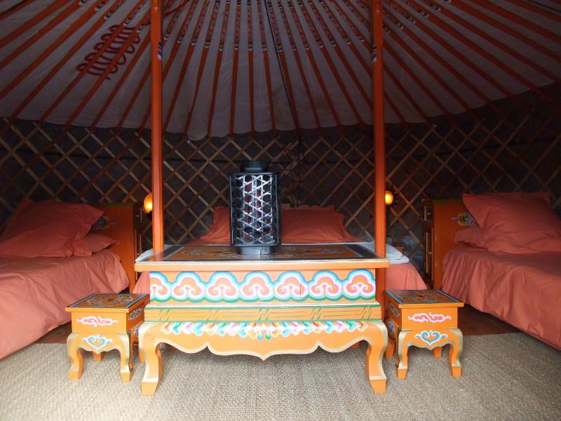 Yurt image 4