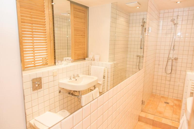 Superior Double Room image 2