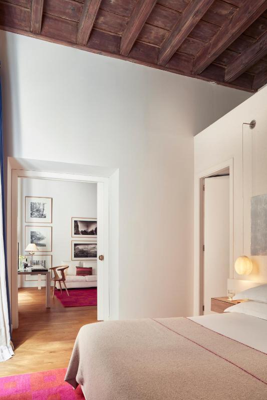 Suite image 2