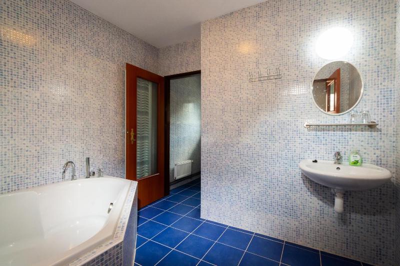 Superior Double Room image 2