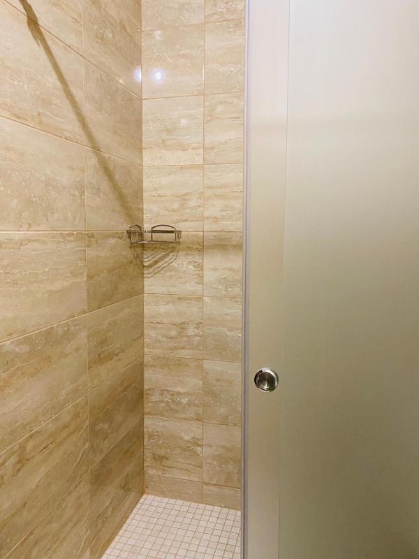 Single Room image 2