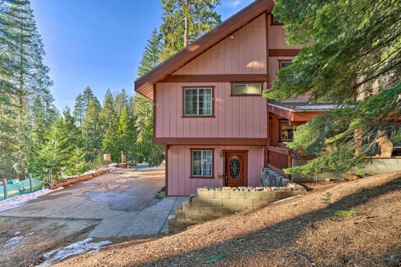 Holiday Home image 1