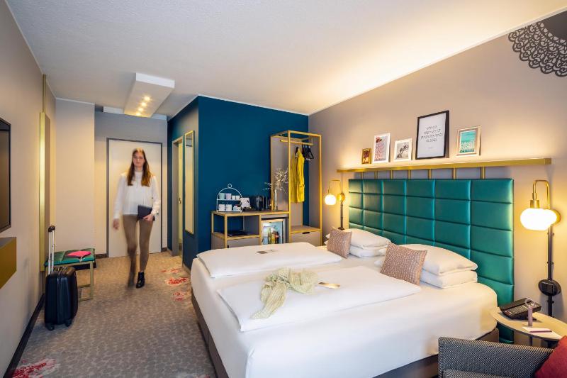 Privilege Double Room image 3