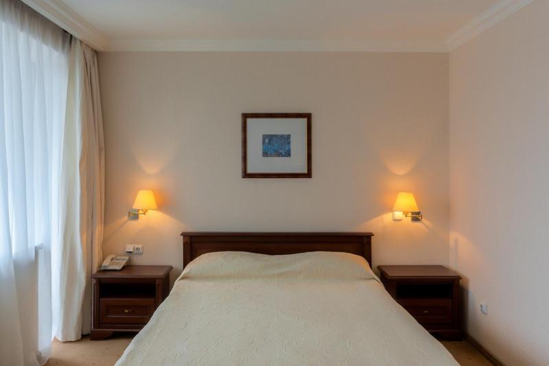 Room #25400610 image 1