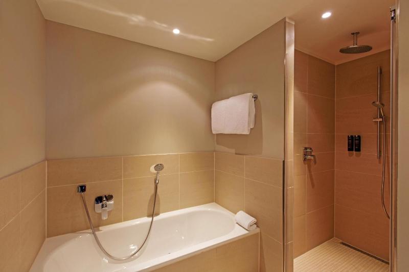 Junior Suite image 4