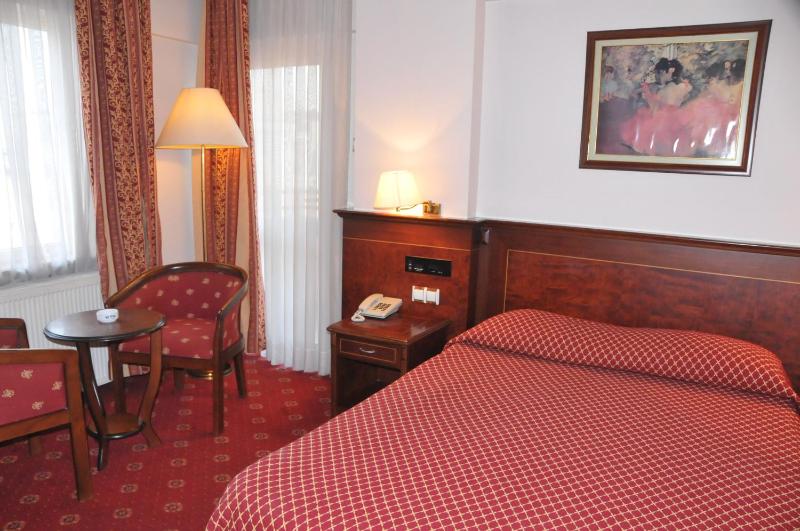 Ozilhan Hotel - image 6