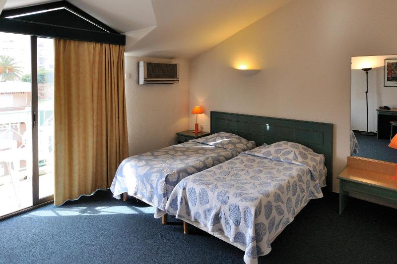 Economy Studio (2 Adults) image 3