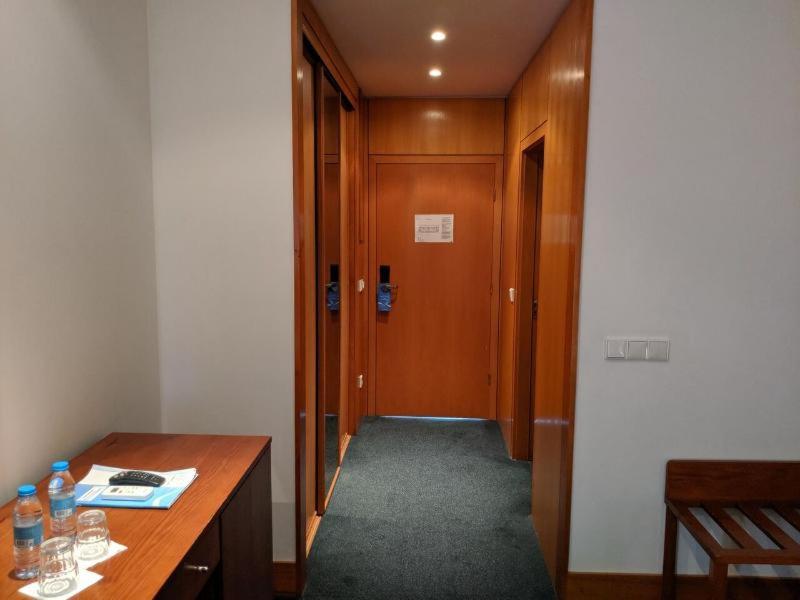 Room #4065214 image 1