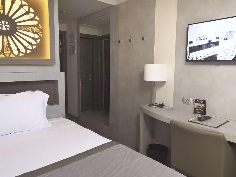 Best Western Premier Milano Palace Hotel - image 40