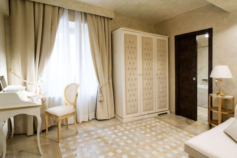 Best Western Premier Milano Palace Hotel - image 8