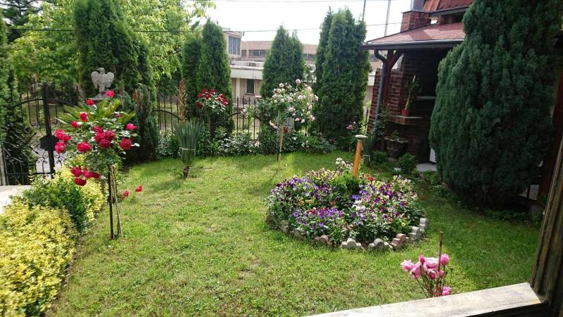 Apartment with Garden View image 3